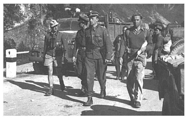 Moment when both SS-Obersturmführer make contact with the British...............<br />Karstjäger: Guerilla and anti guerrilla in Ozah (1942-1945)