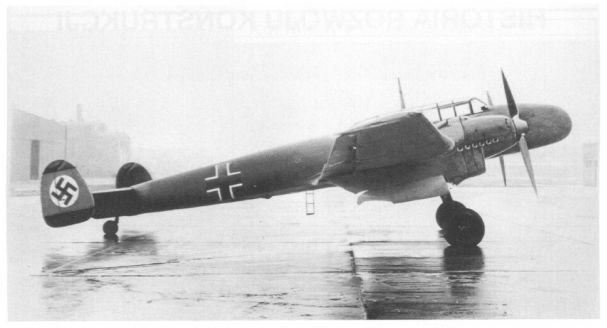 Messerschmitt Bf-110 A-01 motorized with the Jumo 210 Da .....................................