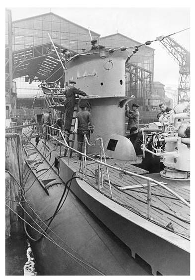 The U-93, first unit of Type VII C, in the final assembly phase after being launched ....................................