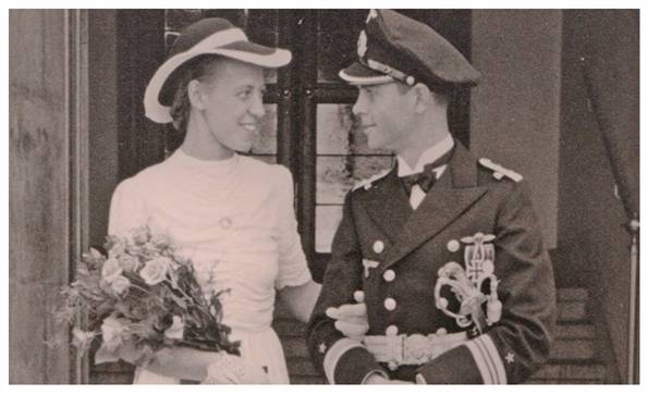 Lisel and Günther Zedelius after their civil marriage.............................