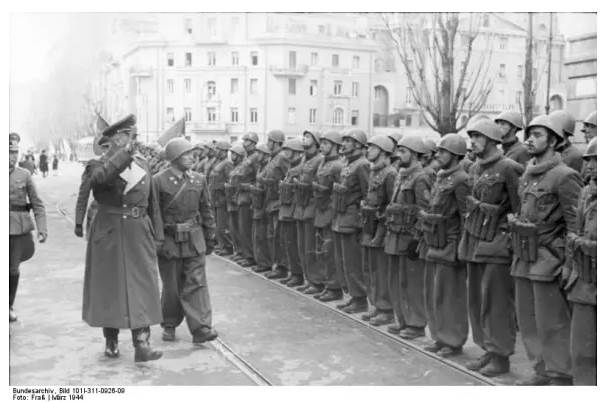 The Barbarigo is inspected by the German General (Luftwaffe) Kurt Mälzer, Military Commander in Rome.....................