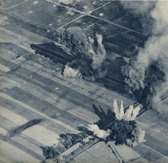 250 kg bomb thrown by a Ju-87 B.