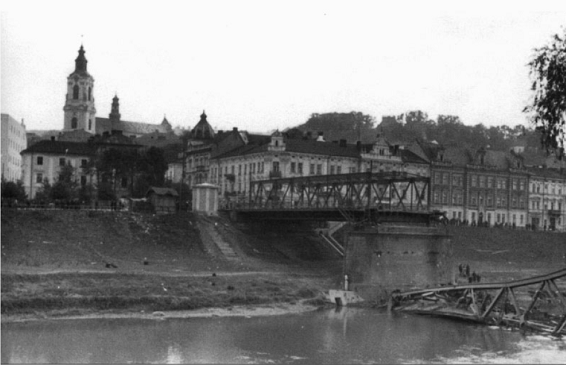 The destroyed bridge at Przemysl ............