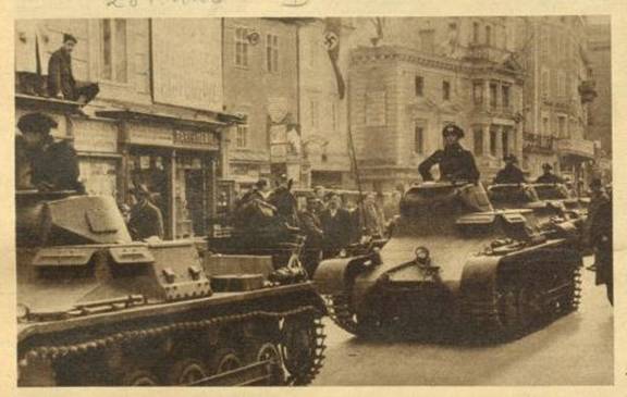 First German tanks (Pz Kw I) in Salzburg.............................