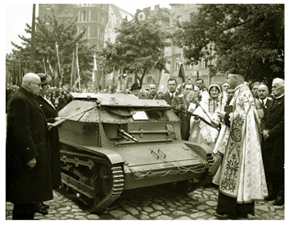 Blessing the tankette TK-3 &quot;craftsman&quot; in the market square in Krakow on May 21, 1939.........................................