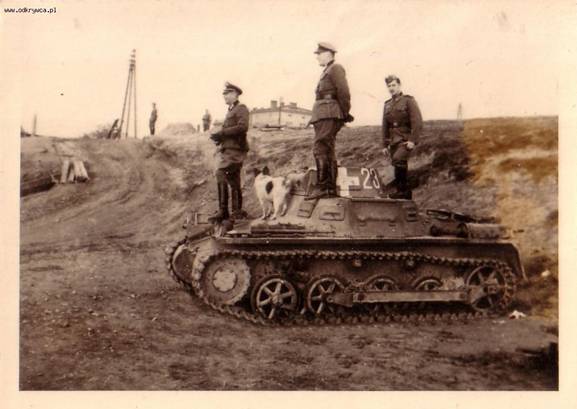 A Pz Kw I Ausf. A used as an observation post .............................