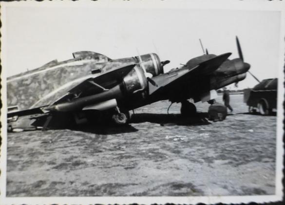 Catania March 7, 1941. Ju-88A-5 of 4./LG 1 and SM-79 Sparviero, during an engine test.........................................